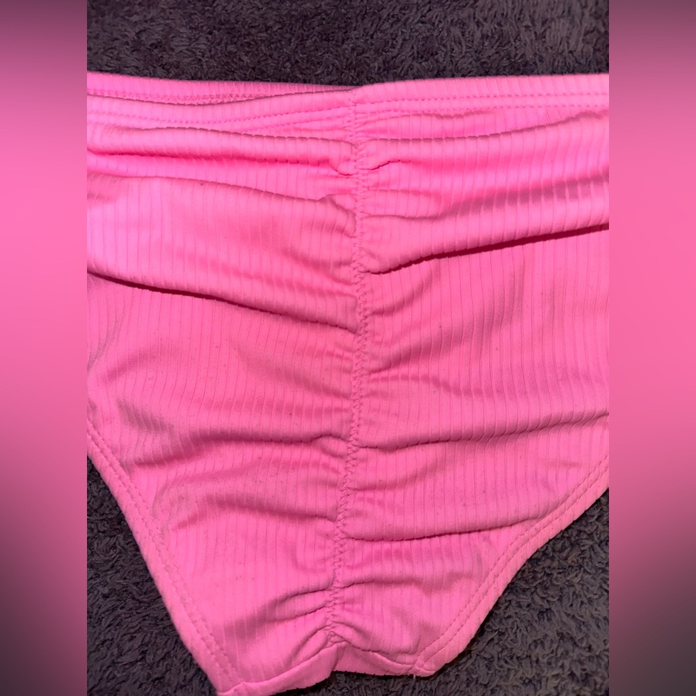 Pink Ribbed Triangle Bikini Set - Picture 5 of 8